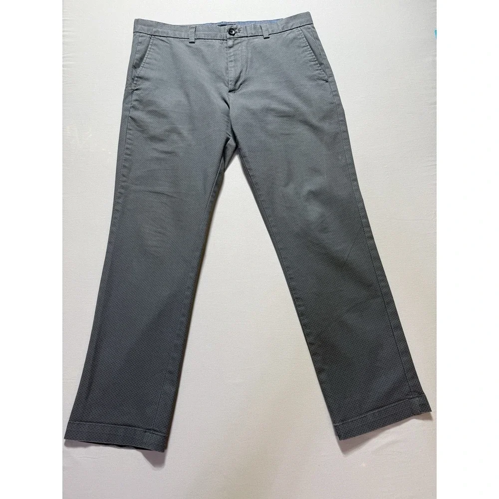 Banana Republic Men's Skinny Fit Stretch Chino Pants Gray 34W Flat Front